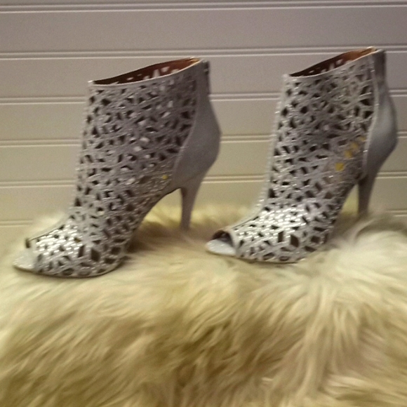 Zigi Soho Silver Sparkly Drift Caged Bootie - Picture 13 of 13